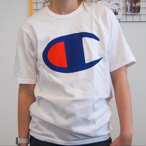 Champion tee
